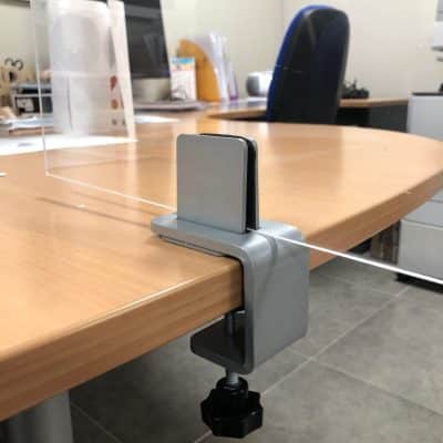 fixation separateur de bureau covid 19