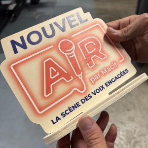 trophée en bois personnalisé