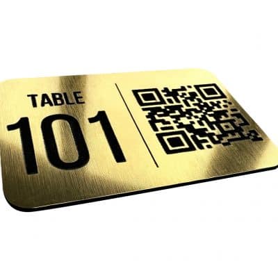 plaque doree de table avec qr code