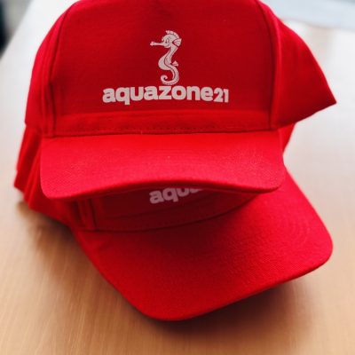casquette rouge flocage
