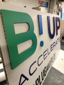 logo carton alvéolaire B! UP