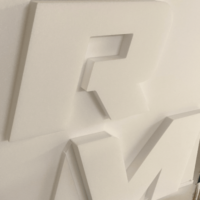 pochoir polystyrène pour voile béton