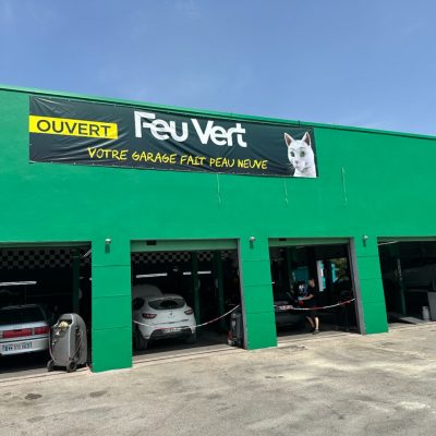 banderole feu vert ouvert pendant les travaux