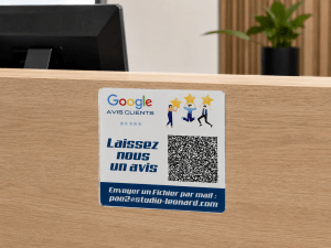 Plexiglass 2mm (avec double face au dos)